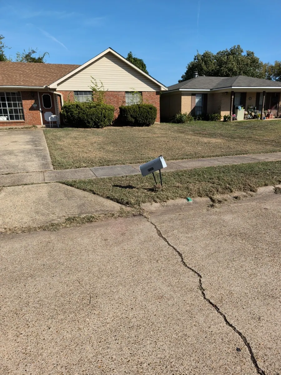 Residential lawn maintenance